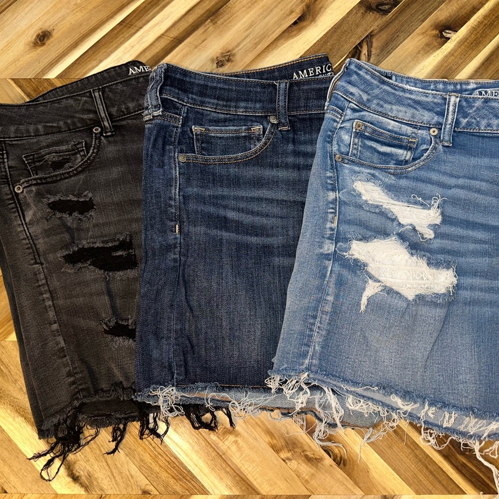 American Eagle Denim MIDI Shorts